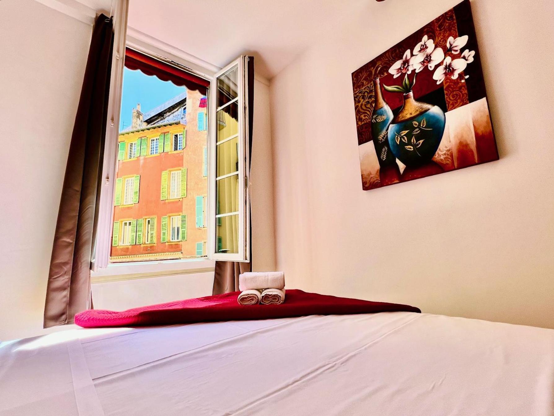 Riviera - Cote D'azur - Old Town - Promenade Des Anglais Apartment Nizza